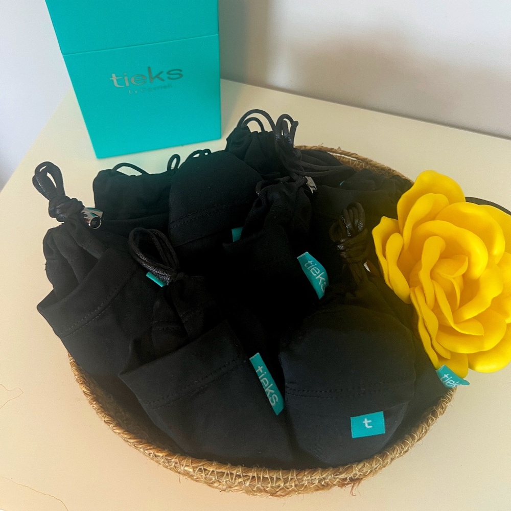 Tieks Drawstring Pouches with carrying case - 10 Tote Bags
